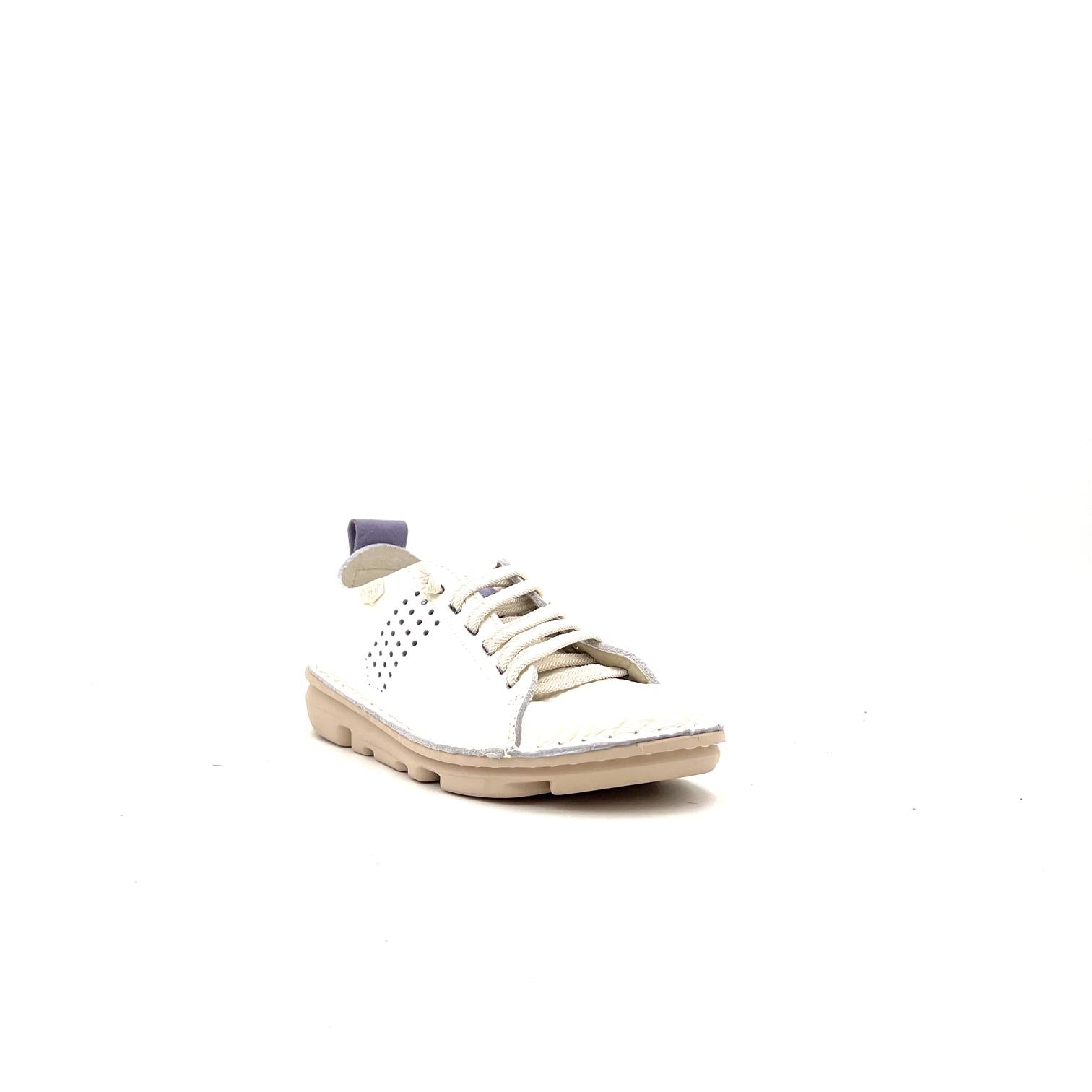 30250 30250WHITE ON FOOT