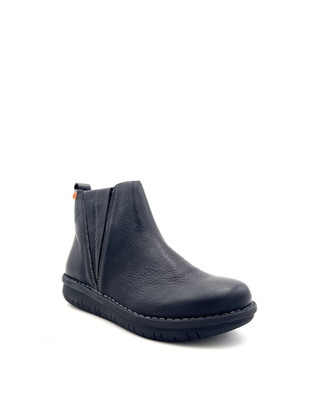 8417NERO 